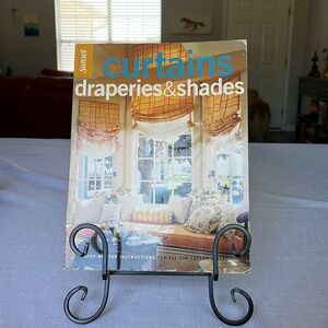 CURTAINS DRAPERIES & SHADES BOOK